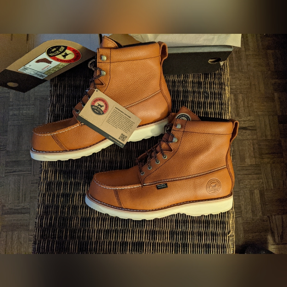 Brown Ankle High Work Boots with Durable Leather and Rubber Sole